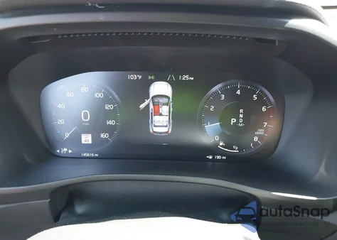 2019 Volvo Xc40 T5 R-Design from USA, damaged, VIN YV4162UM8K2056753